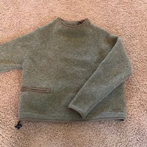 L.L. Bean women’s wool pullover